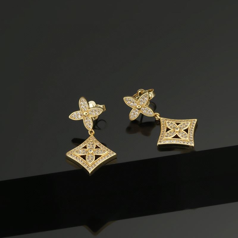 Louis Vuitton Brooches